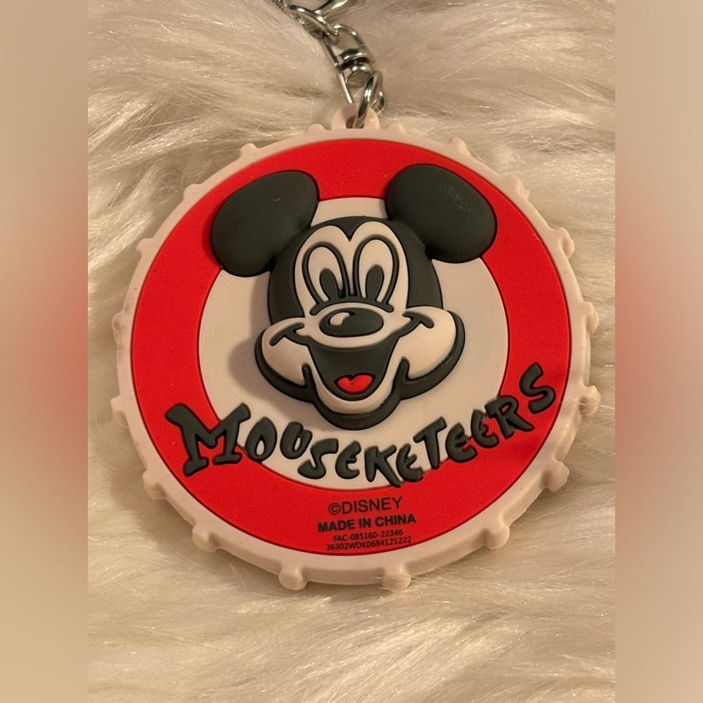 Loungefly Disney 100th Anniversary Mickey Mouseketeers Drum 3D Keychain - Picture 2 of 5